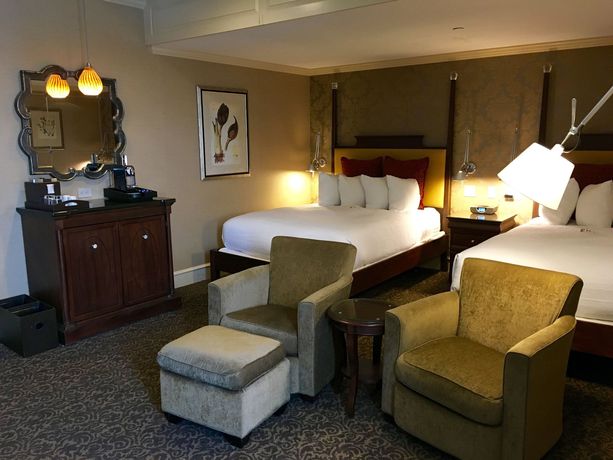Imagen de los interiores del Hotel Chestnut Hill. Foto 13