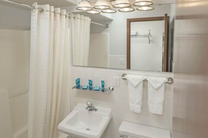 Imagen de la habitación del Hotel Chestnut Mountain Resort. Foto 12