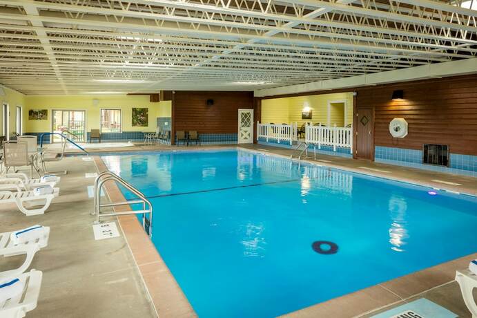 Imagen general del Hotel Chestnut Mountain Resort. Foto 11
