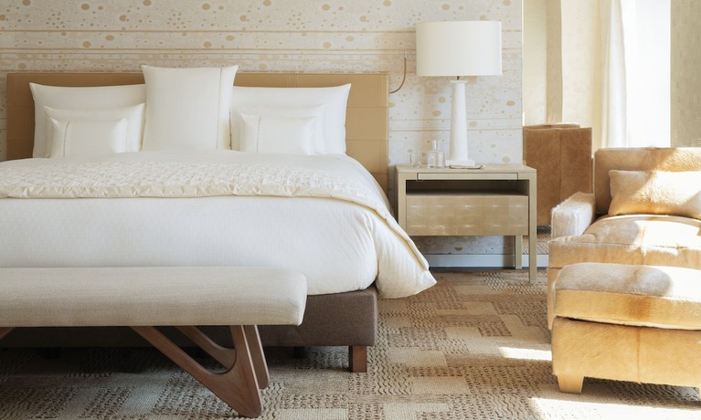 Imagen de la habitación del Hotel Cheval Blanc Paris. Foto 8