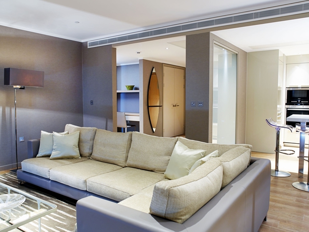 Imagen de los interiores del Hotel Cheval Three Quays. Foto 16