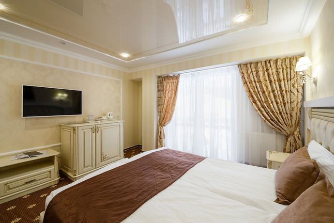 Imagen de la habitación del Hotel Chevalier Hotel and Spa. Foto 16