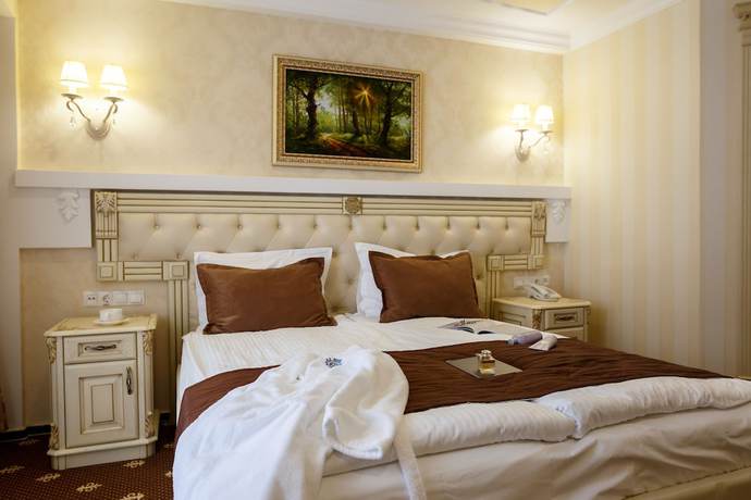 Imagen de la habitación del Hotel Chevalier Hotel and Spa. Foto 18