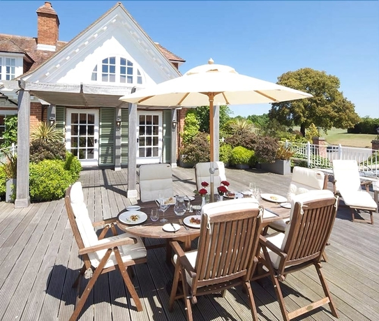 Imagen general del Hotel Chewton Glen and Spa - An Iconic Luxury. Foto 1