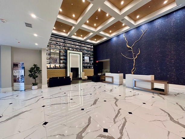 Imagen de los interiores del Hotel Chez Arlington Heights. Foto 19