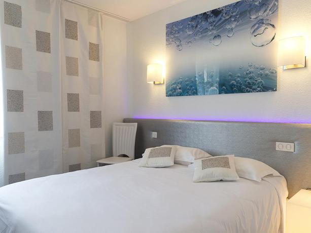 Imagen de la habitación del Hotel Chez Camillou. Foto 5