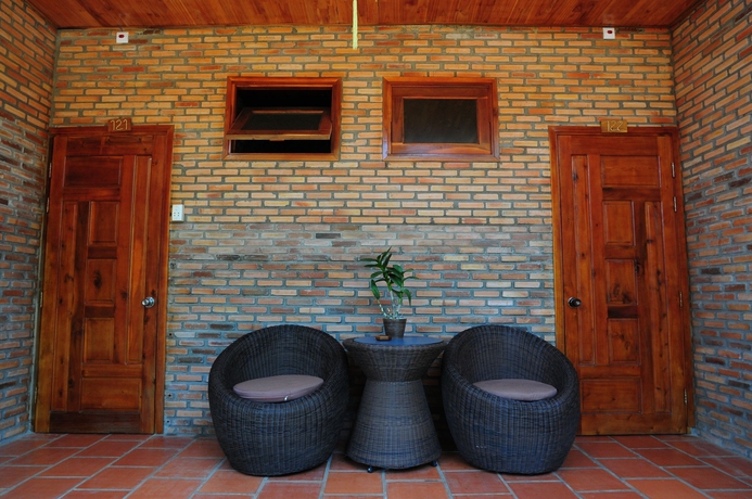 Imagen de los exteriores del Hotel Chez Carole Beach Resort and Spa. Foto 7