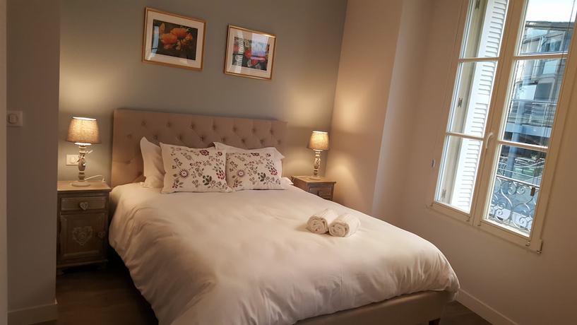 Imagen de la habitación del Hotel Chez Jacqueline. Foto 7