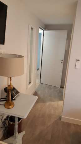 Imagen de la habitación del Hotel Chez Jacqueline. Foto 15