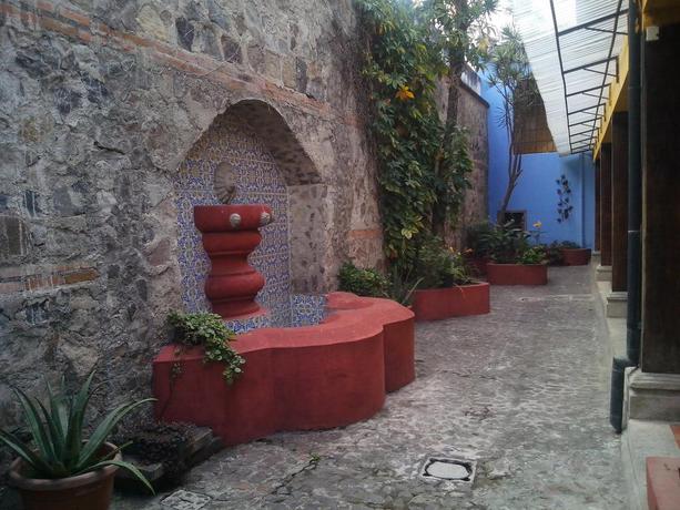 Imagen de los exteriores del Hotel Chez Juanca Cafe. Foto 9