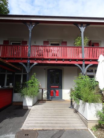 Imagen de la habitación del Hotel Chez Maman. Foto 11