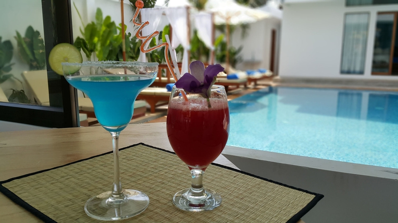 Imagen del bar/restaurante del Hotel Chez Moi Suite and Spa. Foto 2