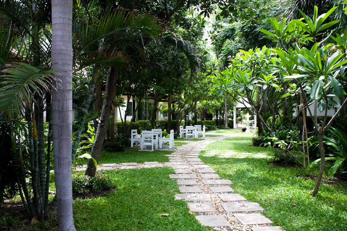 Imagen de los exteriores del Hotel Chez Nous Boutique Resort. Foto 11