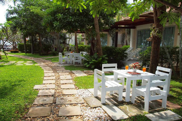 Imagen de los exteriores del Hotel Chez Nous Boutique Resort. Foto 15