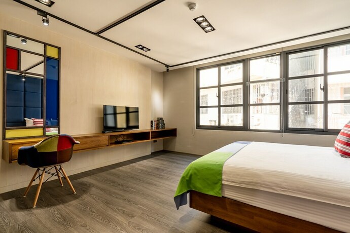 Imagen de la habitación del Hotel Chez Poky. Foto 28