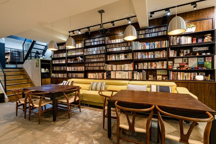 Imagen de los interiores del Hotel Chez Poky. Foto 33