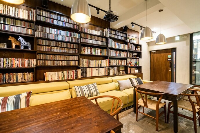 Imagen de los interiores del Hotel Chez Poky. Foto 36