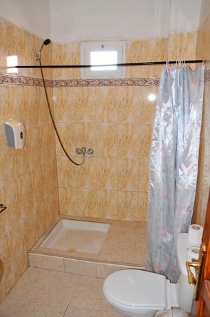 Imagen de la habitación del Hotel Chez Salmi. Foto 6