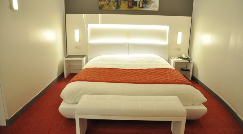 Imagen de la habitación del Hotel Chez Walter. Foto 9