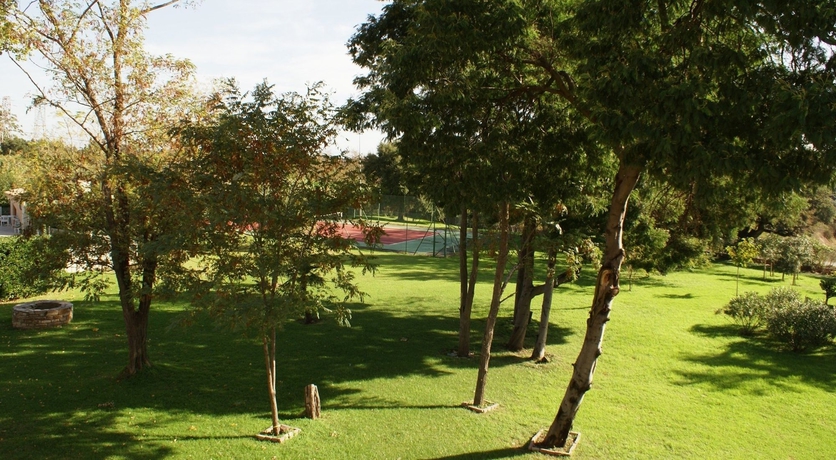 Imagen de los exteriores del Hotel Chez Walter. Foto 12