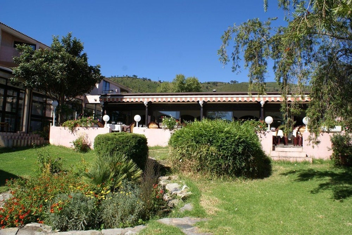 Imagen de los exteriores del Hotel Chez Walter. Foto 13