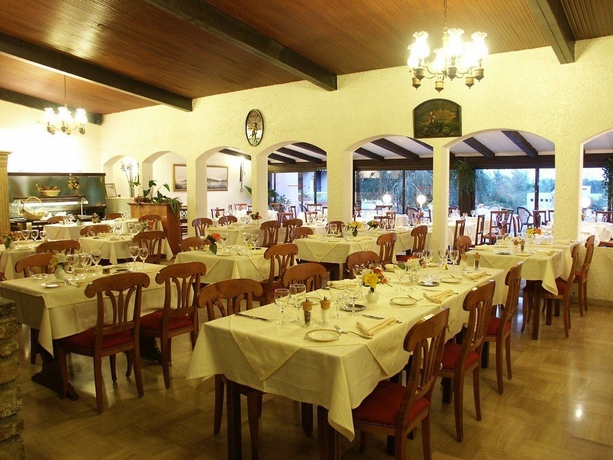 Imagen del bar/restaurante del Hotel Chez Walter. Foto 8