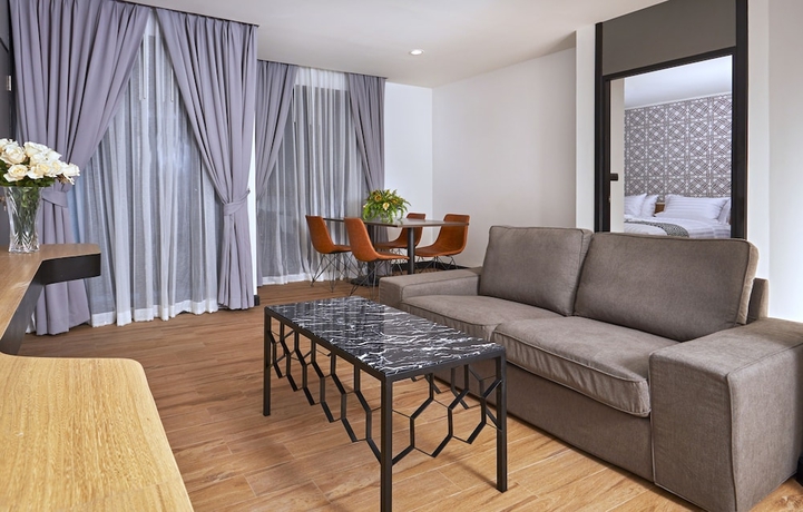 Imagen de la habitación del Hotel Chezzotel Pattaya. Foto 11