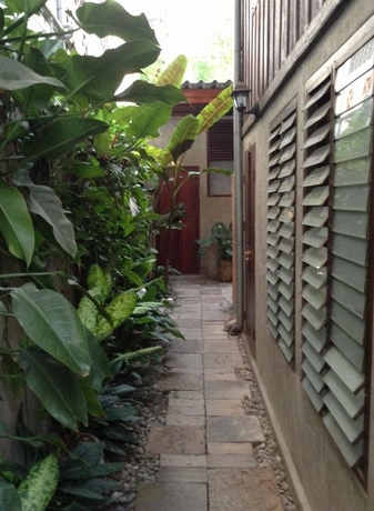 Imagen de los exteriores del Hotel Chiang Maan Residence. Foto 10