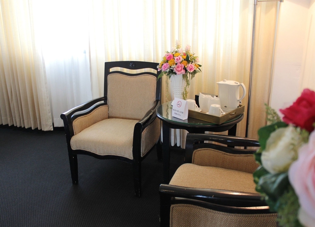 Imagen de los interiores del Hotel Chiang Mai Hill. Foto 16