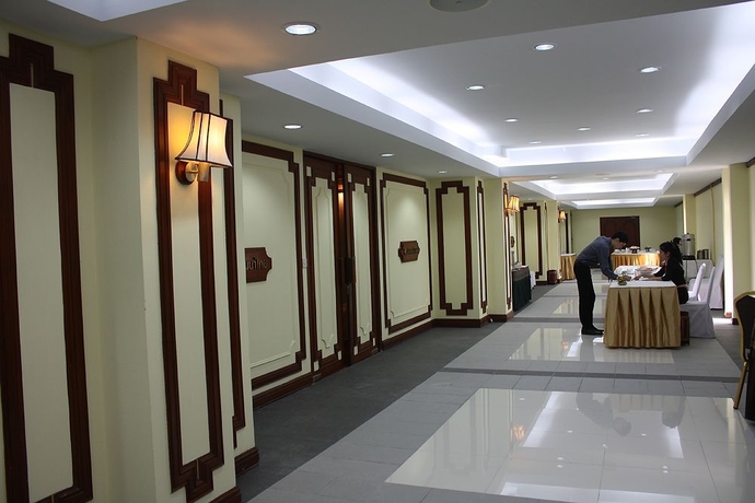 Imagen de los interiores del Hotel Chiang Mai Orchid. Foto 14