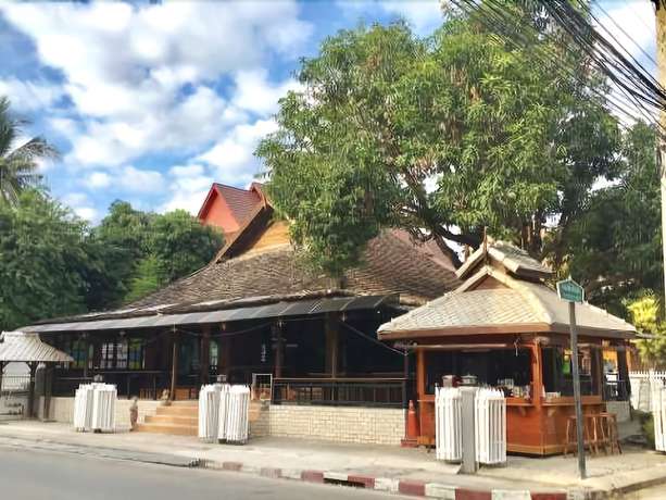 Imagen del bar/restaurante del Hotel Chiang Mai P Place - Adults Only. Foto 5