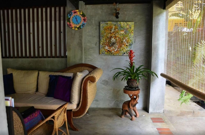 Imagen de los interiores del Hotel Chiang Mai Summer Resort. Foto 13