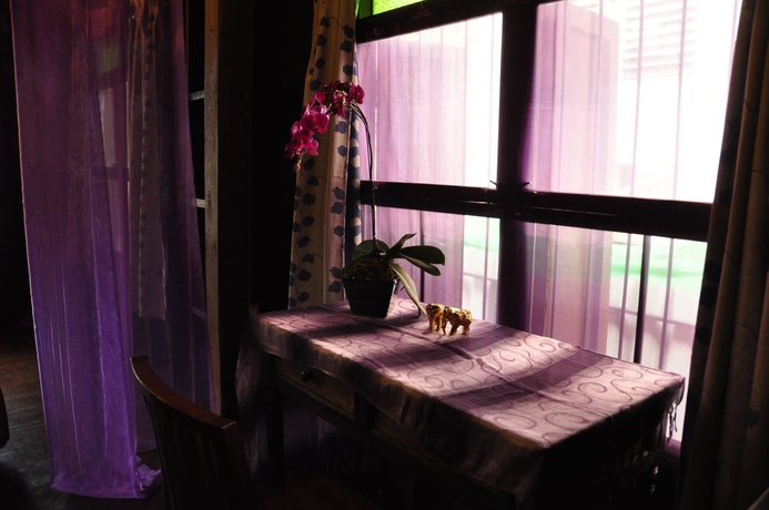 Imagen de la habitación del Hotel Chiang Mai Summer Resort. Foto 7