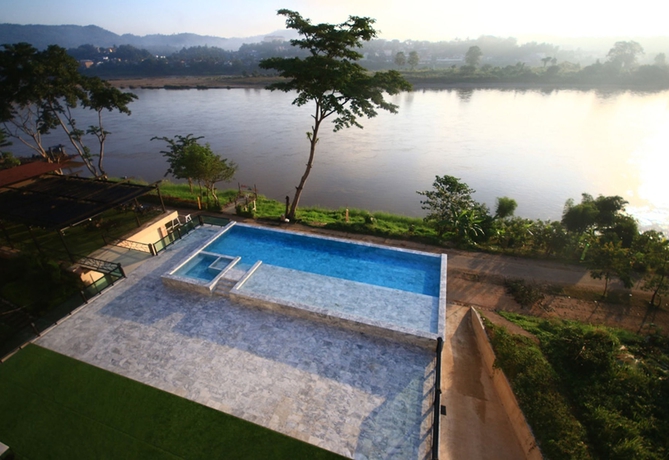 Imagen de la piscina del Hotel Chiangkhong Teak Garden. Foto 14