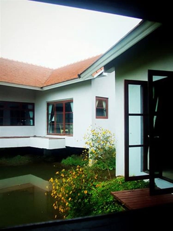 Imagen de la habitación del Hotel Chiangmai Royal Creek. Foto 12