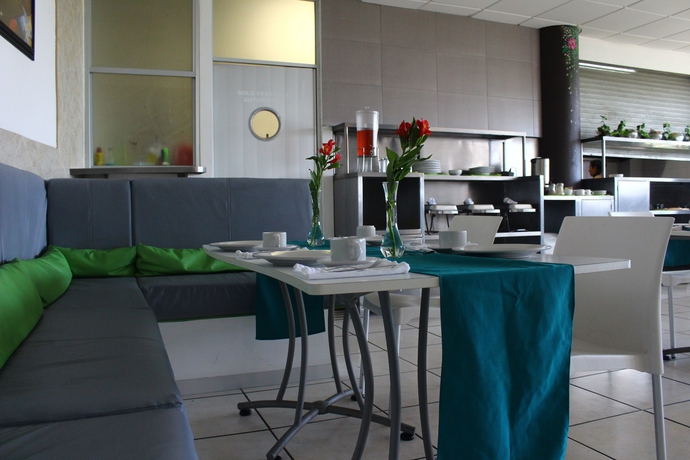 Imagen del bar/restaurante del Hotel Chiapas Express. Foto 2