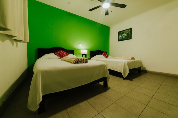 Imagen de la habitación del Hotel Chiapas Express San Fernando. Foto 9