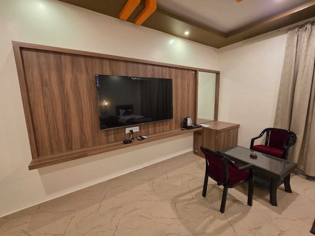 Imagen de la habitación del Hotel Chiara Enclave. Foto 3