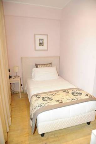 Imagen de la habitación del Hotel Chiaraluna. Foto 7