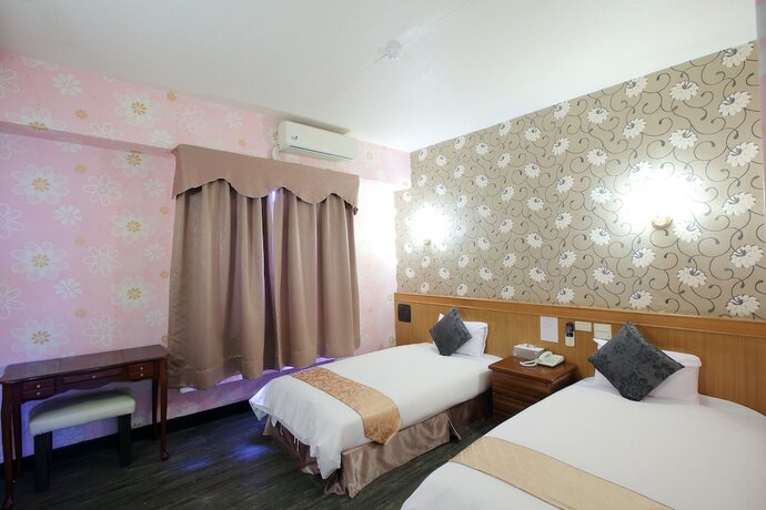 Imagen de la habitación del Hotel Chiayi Crown. Foto 24