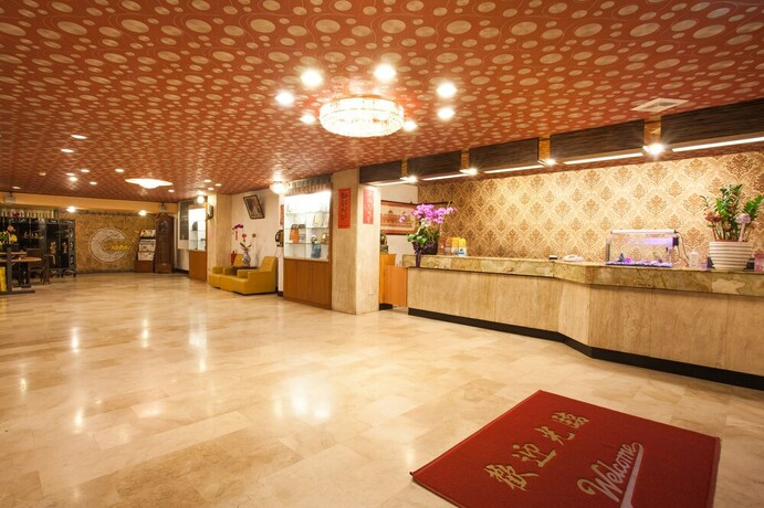 Imagen de los interiores del Hotel Chiayi Crown. Foto 31
