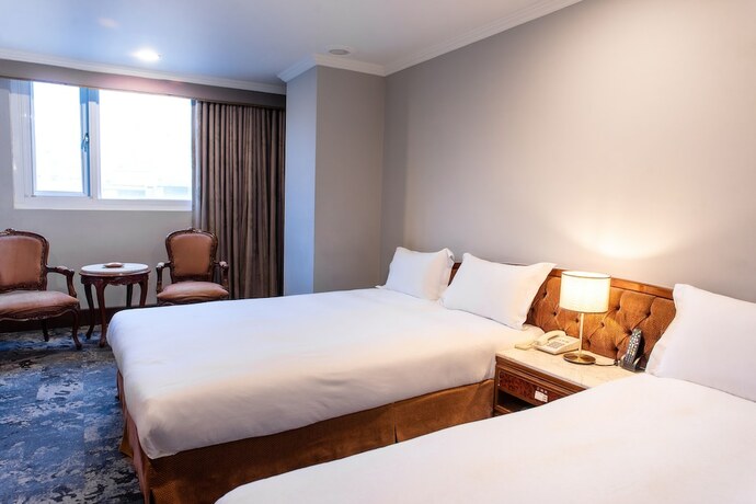 Imagen de la habitación del Hotel Chiayi King. Foto 15
