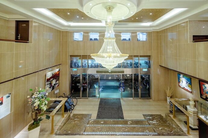 Imagen de los interiores del Hotel Chiayi King. Foto 35