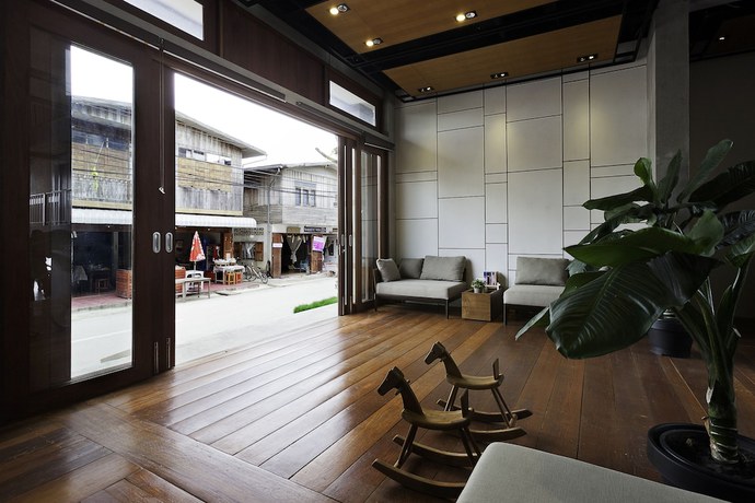 Imagen de los interiores del Hotel Chic Chiangkhan. Foto 14