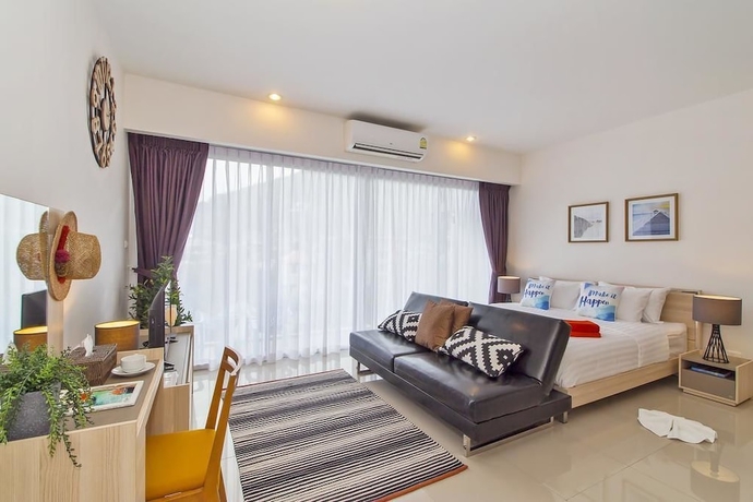 Imagen de la habitación del Hotel Chic Condo Karon. Foto 8