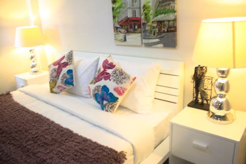 Imagen de la habitación del Hotel Chic Suratthani. Foto 8