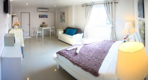 Imagen de la habitación del Hotel Chic Suratthani. Foto 11