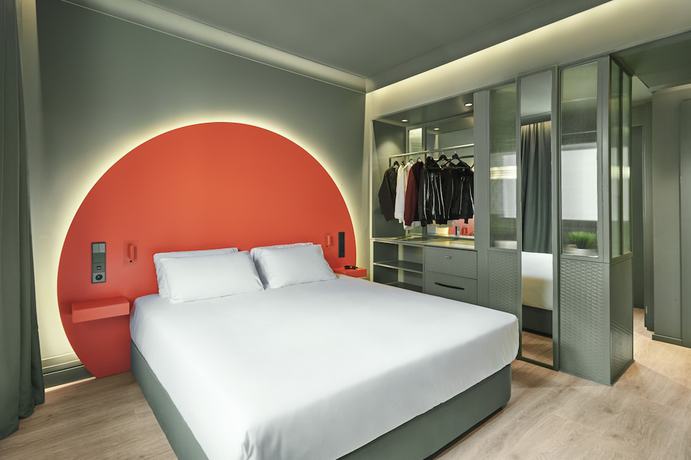 Imagen de la habitación del Hotel Chic and Basic Dot. Foto 8