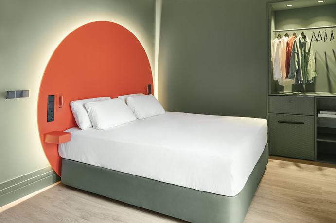 Imagen de la habitación del Hotel Chic and Basic Dot. Foto 12