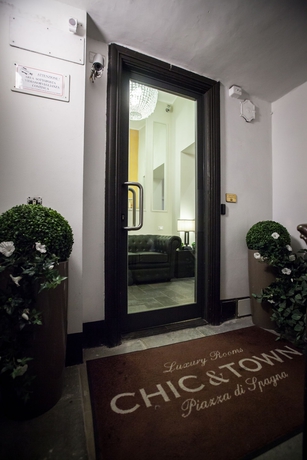 Imagen general del Hotel Chic and Town Luxury Rooms. Foto 2